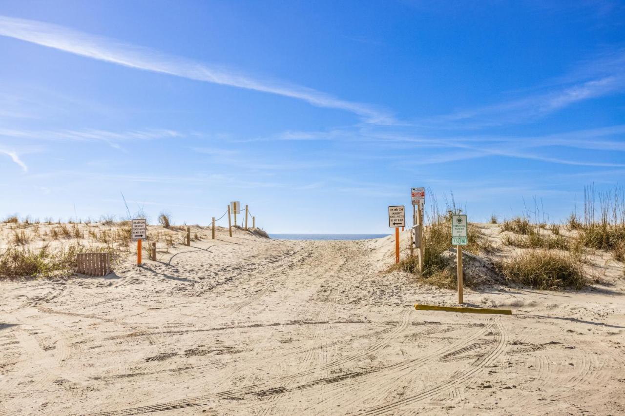 Reel Blessed Villa Oak Island Exterior photo