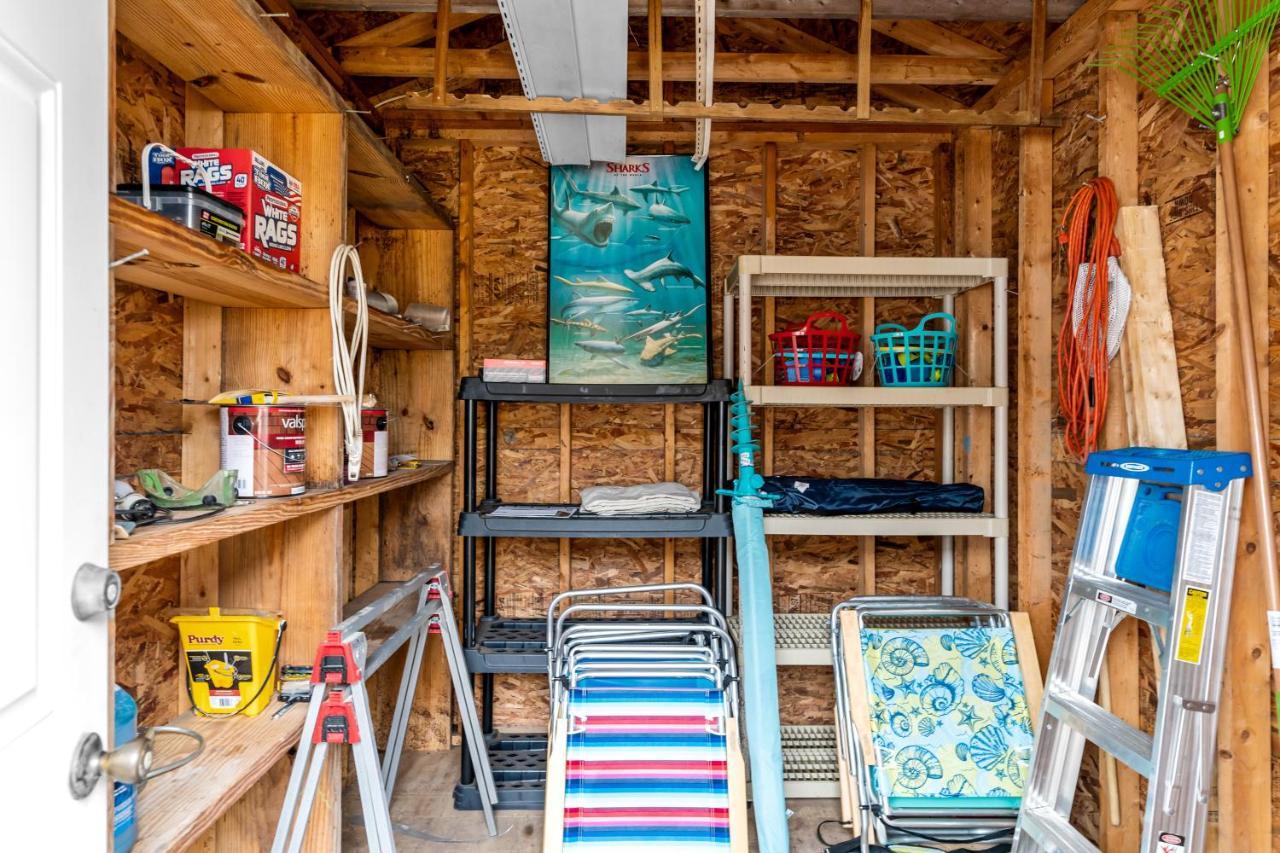 Reel Blessed Villa Oak Island Exterior photo