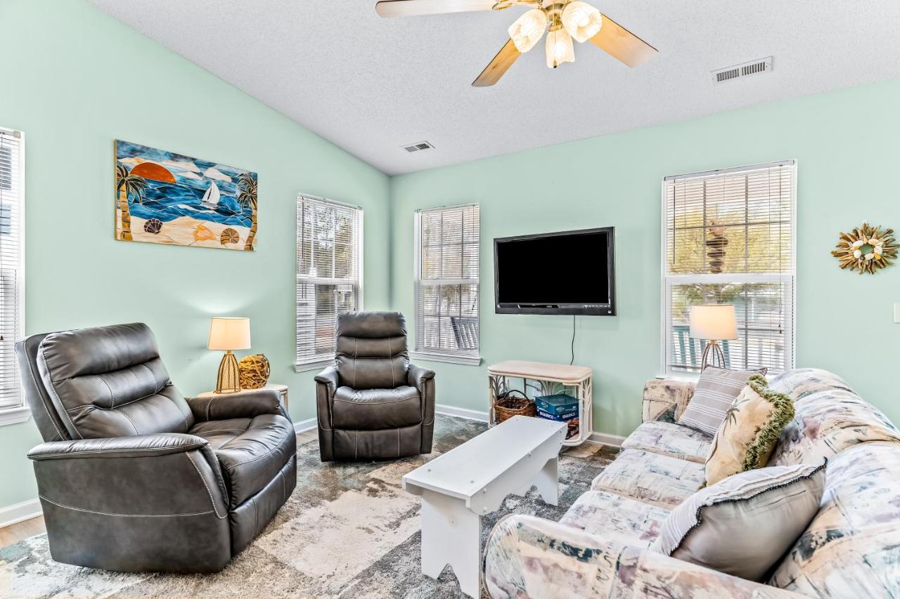 Reel Blessed Villa Oak Island Exterior photo