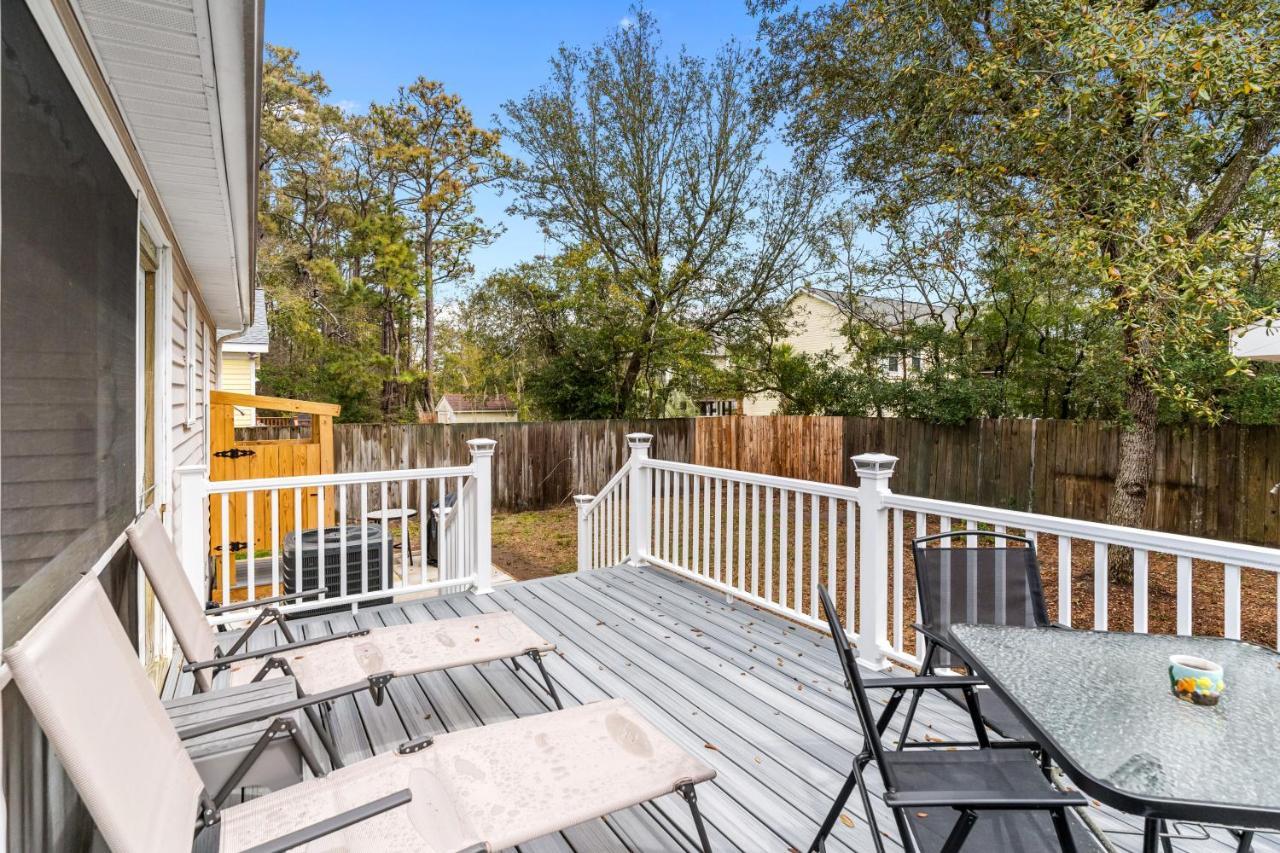 Reel Blessed Villa Oak Island Exterior photo