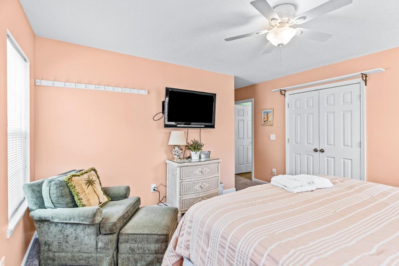 Reel Blessed Villa Oak Island Exterior photo